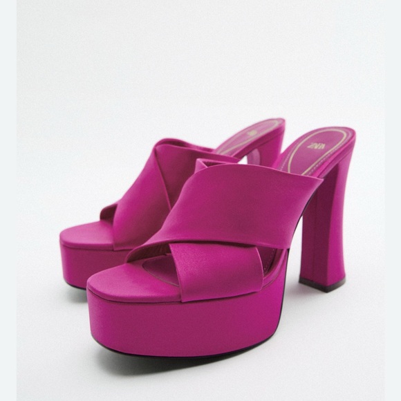 Women's Pink Platform Heels - Picture 1 of 5
